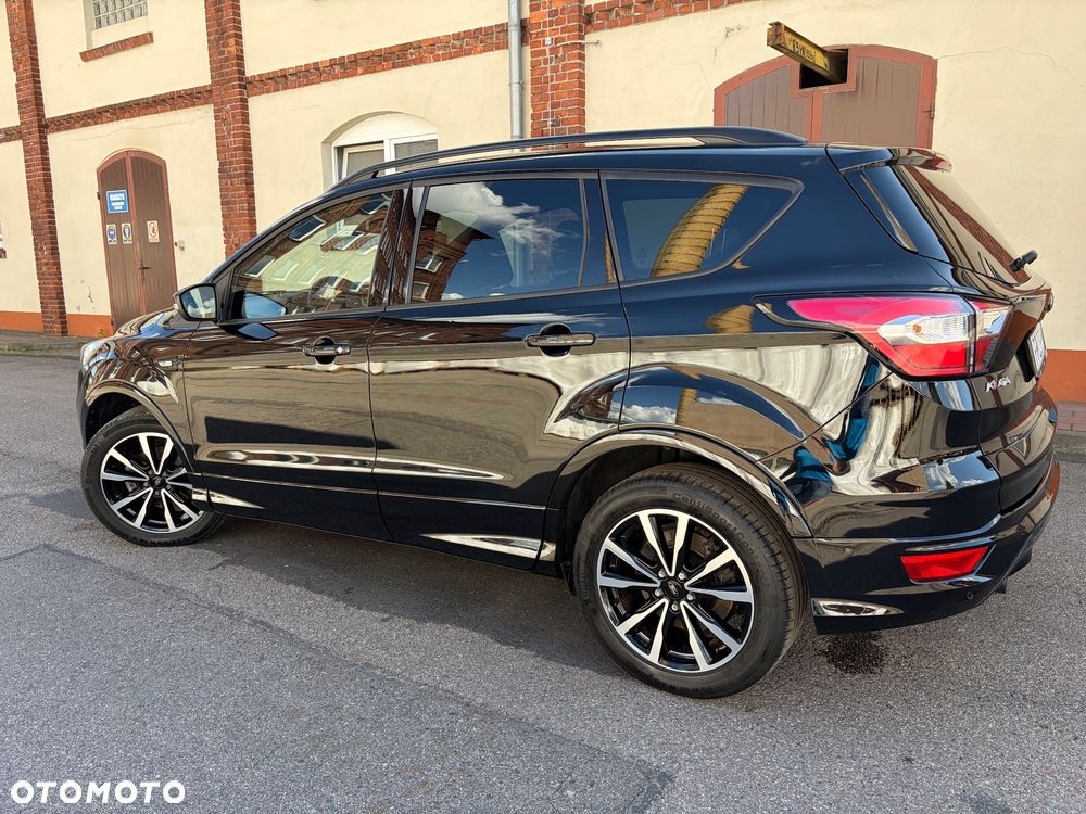 Ford Kuga 1.5 EcoBoost 2x4 ST-Line - 5