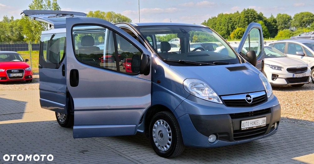 Opel Vivaro - 20