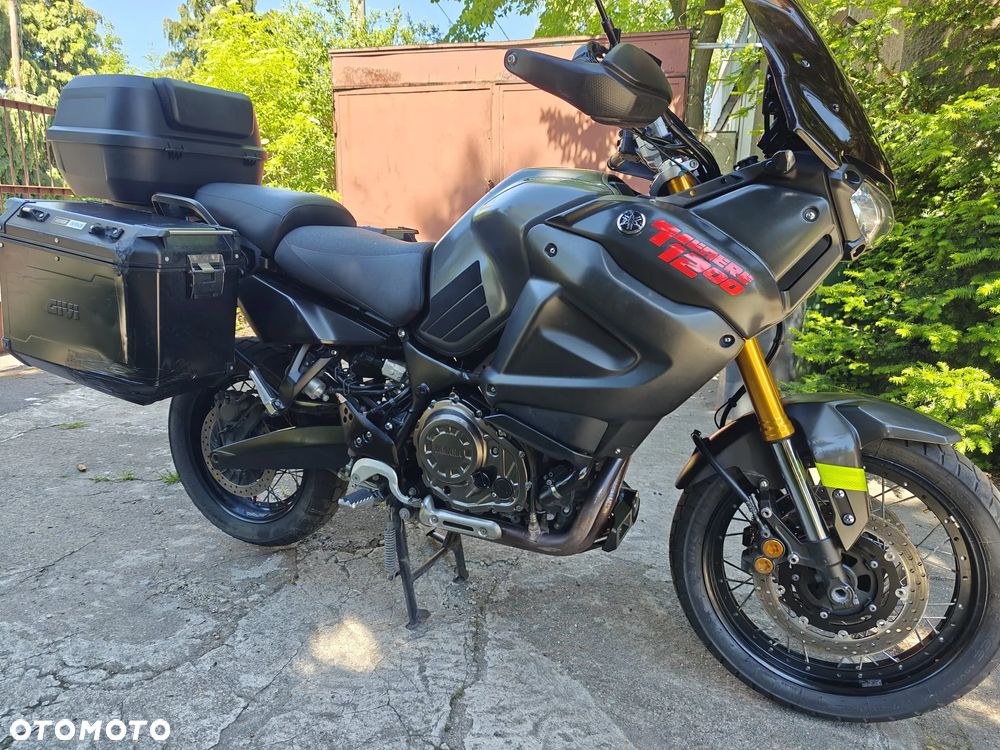 Yamaha Super Tenere - 13