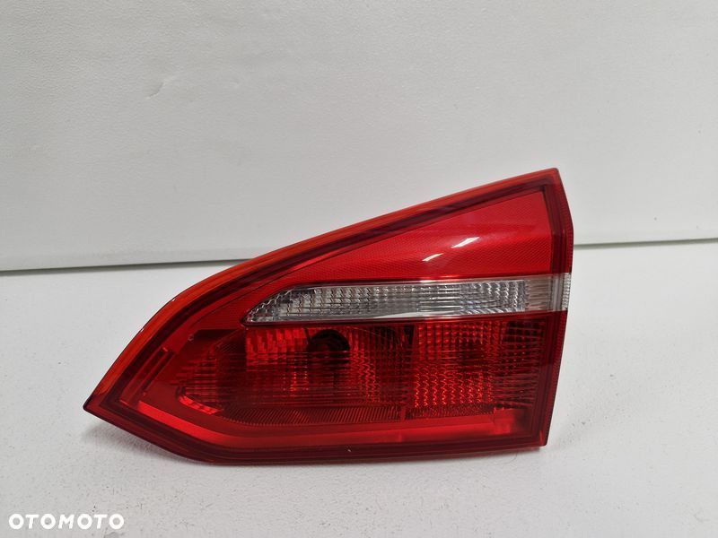 FORD FOCUS 3 III MK3 KOMBI LIFT LAMPA PRAWY TYŁ PRAWA TYLNA W KLAPĘ F1EB-13A602-BA - 1