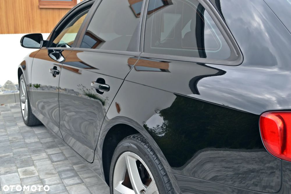 Audi A4 Avant - 15