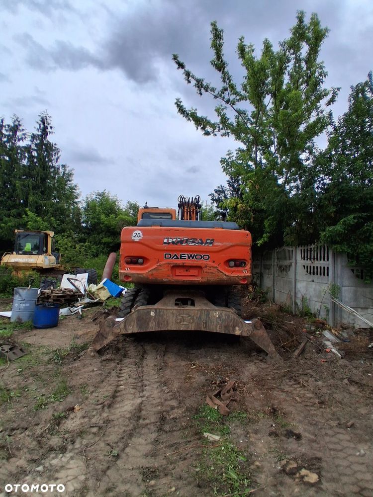 Doosan DX210w - 3