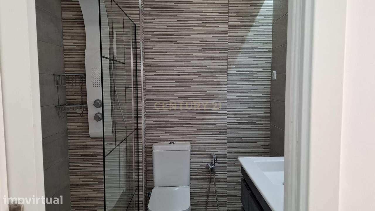 Apartamento T3 com Varandas no Barreiro, Setúbal - Grande imagem: 4/10