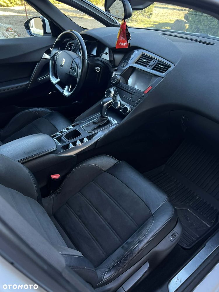 Citroën DS5 2.0 HDi SoChic - 12