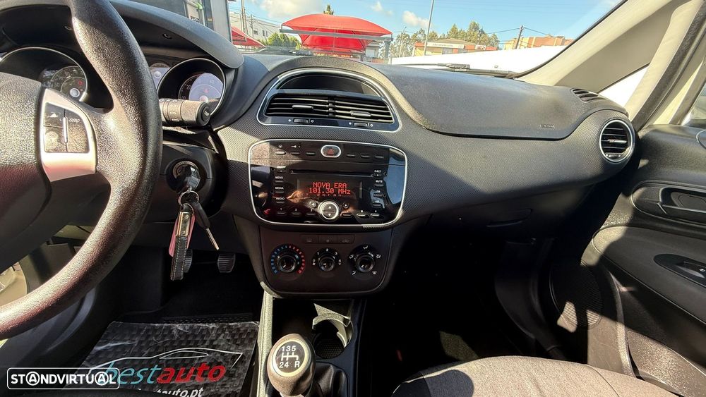 Fiat Punto 1.2 Young S&S - 27
