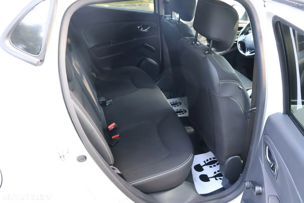 Renault Clio 1.2 16V 75 Dynamique - 15