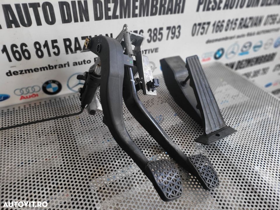 Pod Pedalier Pedala Frana Acceleratie Ambreaj Bmw E90 E91 2.0I Benzina Volan Stanga - 2