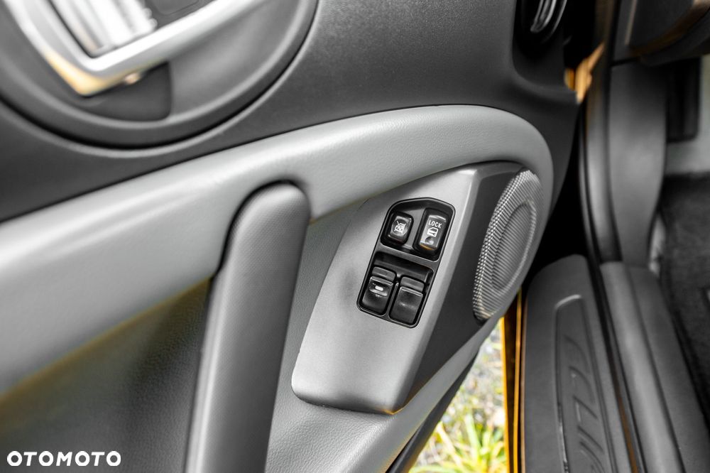 Mitsubishi Eclipse 3.8 V6 GT - 27