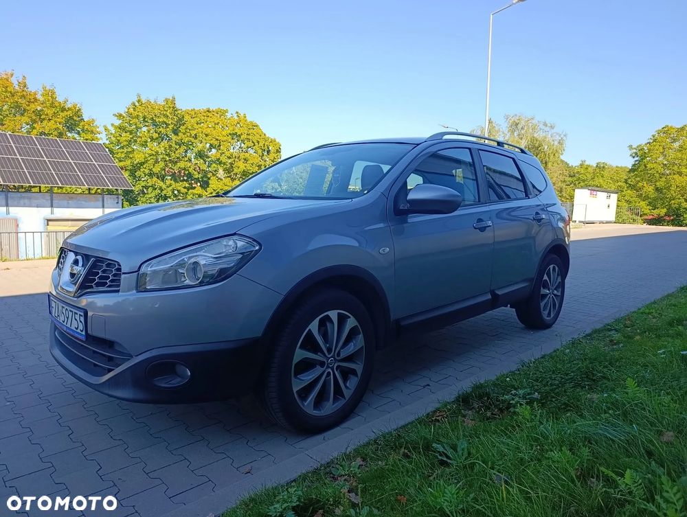 Nissan Qashqai+2 - 4
