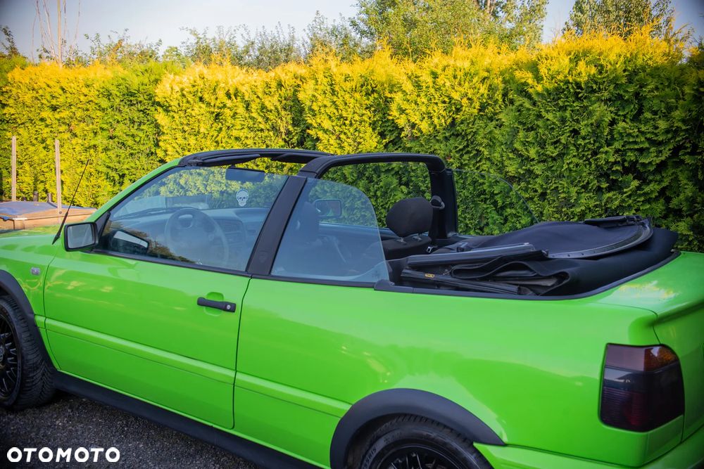 Volkswagen Golf 1.8 - 14