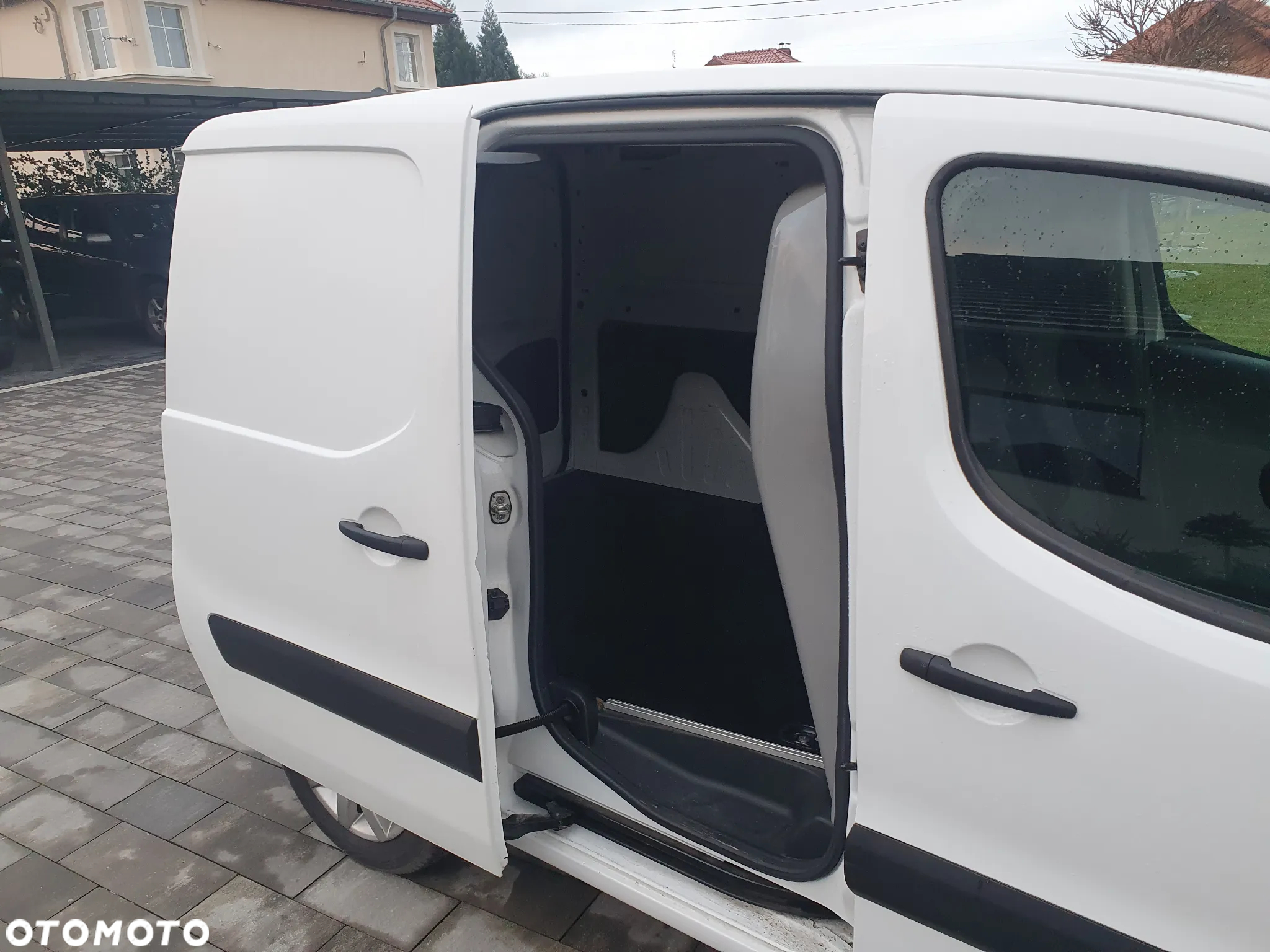 Peugeot Partner 1.6 BlueHDi Active - 12