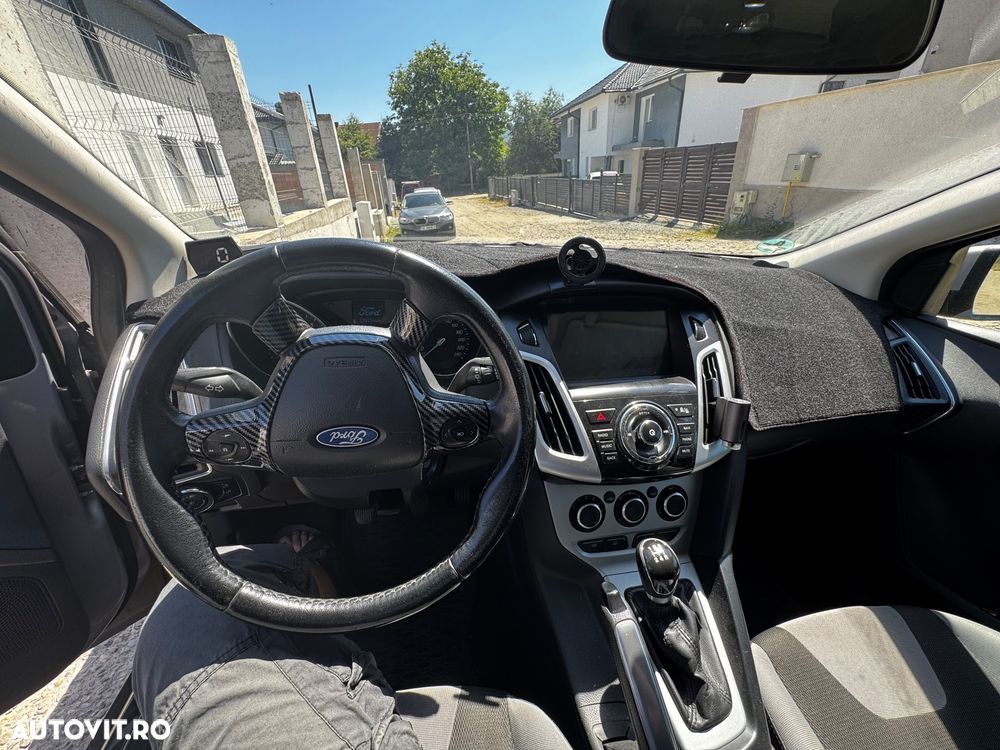 Ford Focus - 6