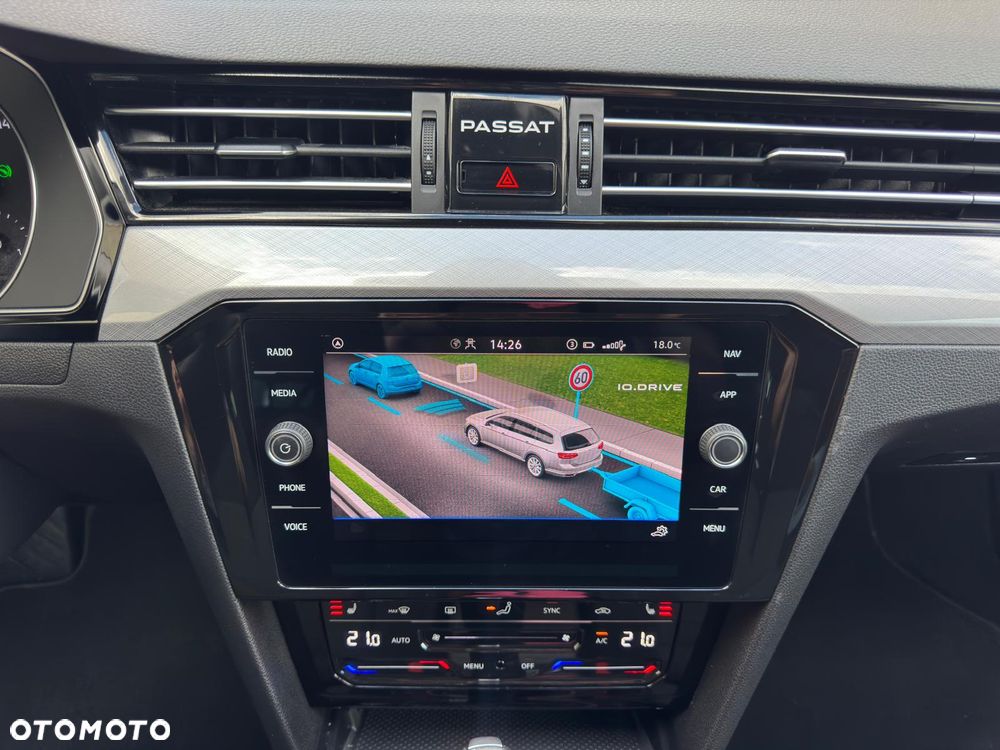 Volkswagen Passat Variant 2.0 TSI Business DSG - 21