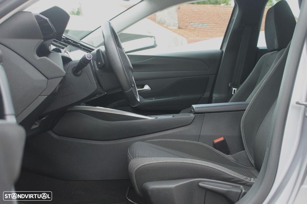 Peugeot 308 1.5 BlueHDi Active Pack EAT8 - 8