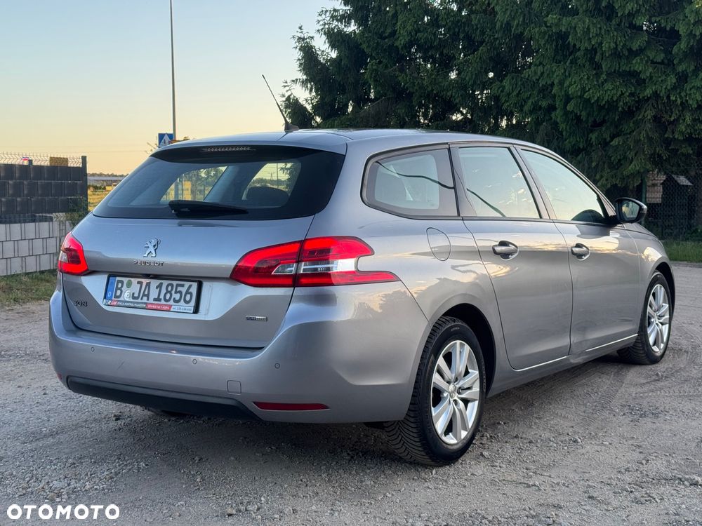 Peugeot 308 - 9