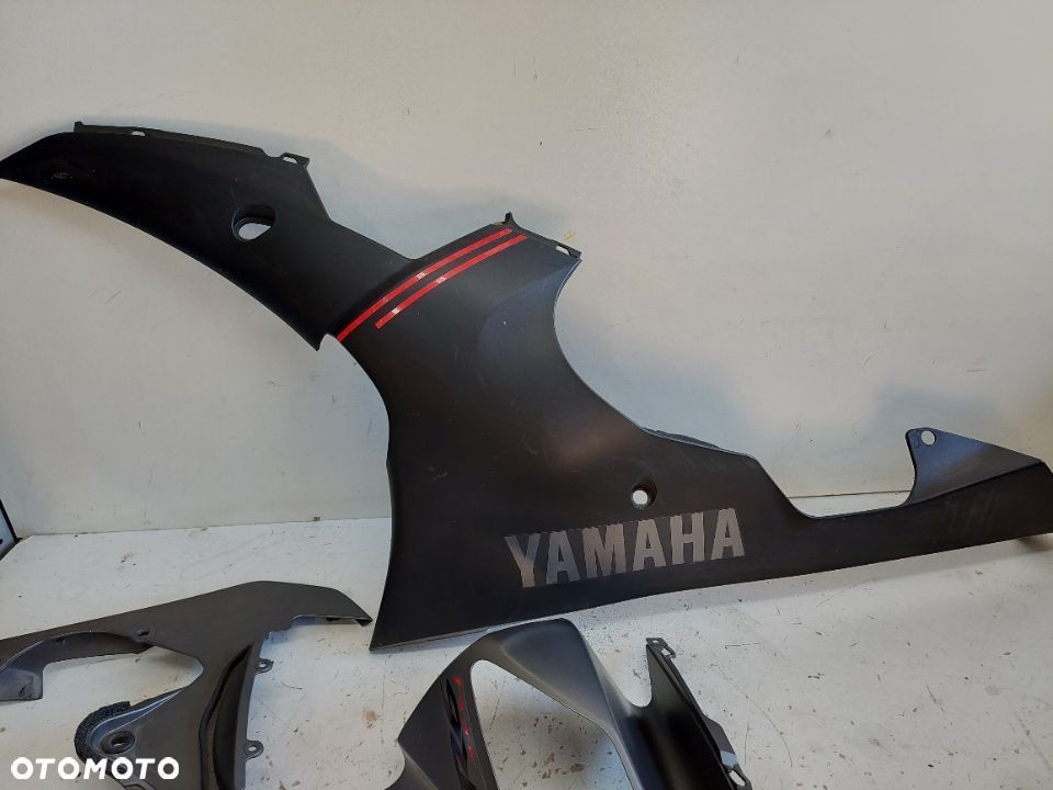 YAMAHA R6 czasza ogon owiewk bok boczek dekiel podnóżek 13-14 r - 2