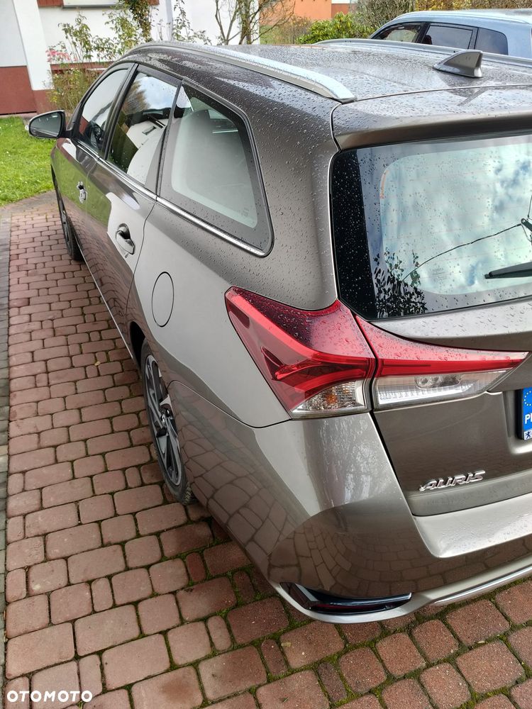 Toyota Auris 1.2 T Premium - 4