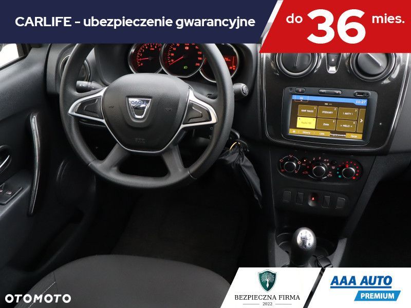 Dacia Sandero - 8