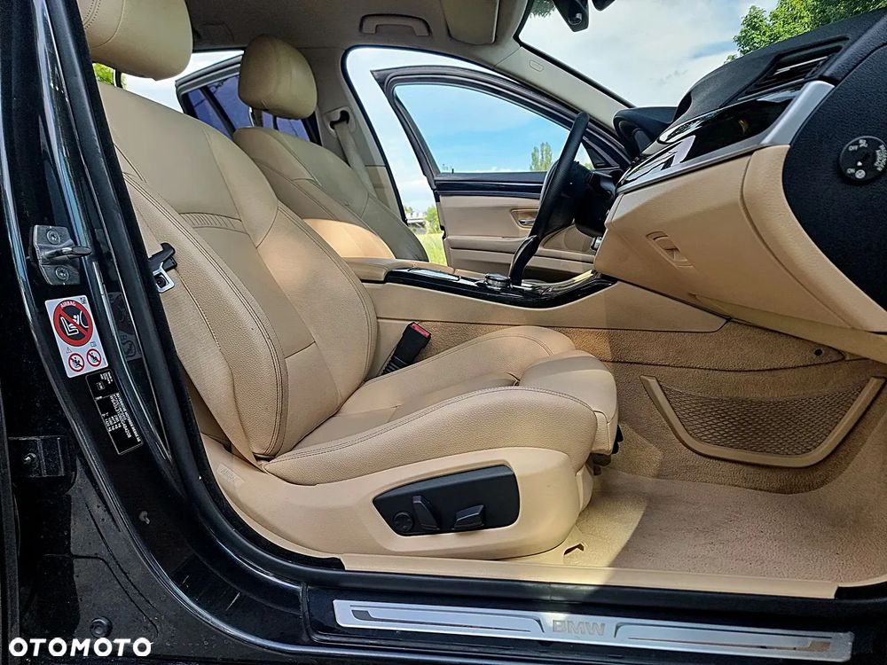 BMW Seria 5 520d Luxury Line sport - 18