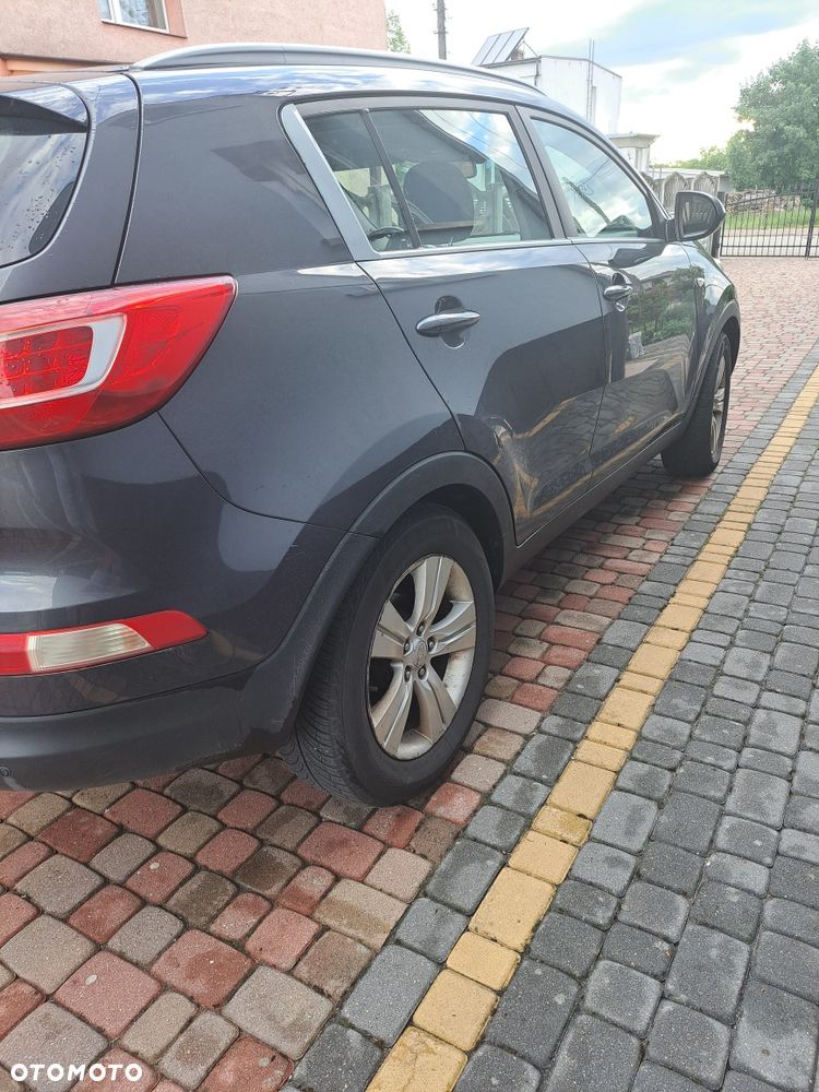 Kia Sportage - 4