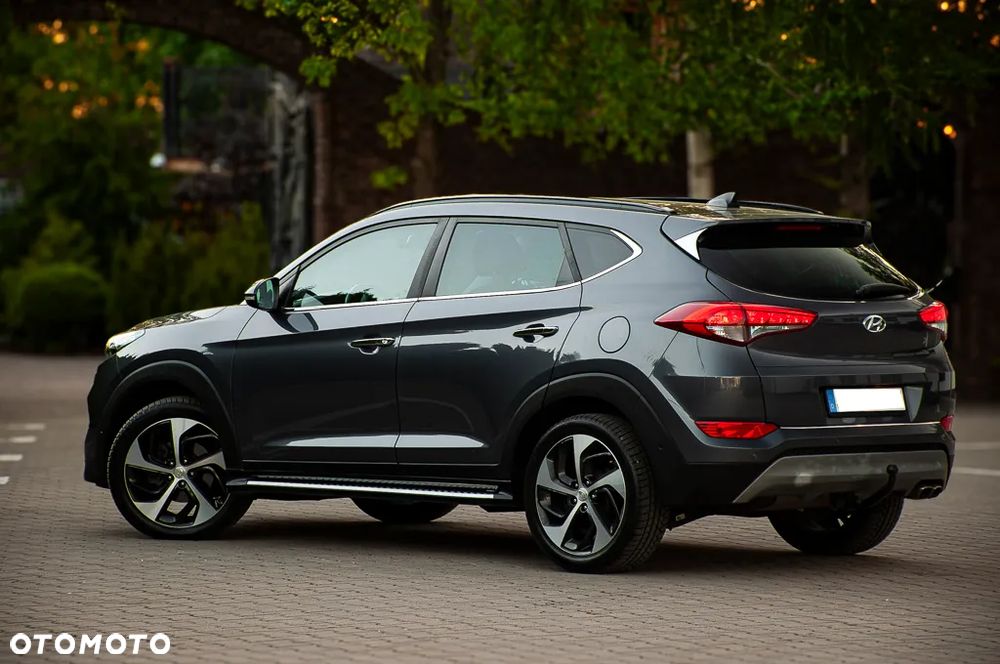 Hyundai Tucson - 16