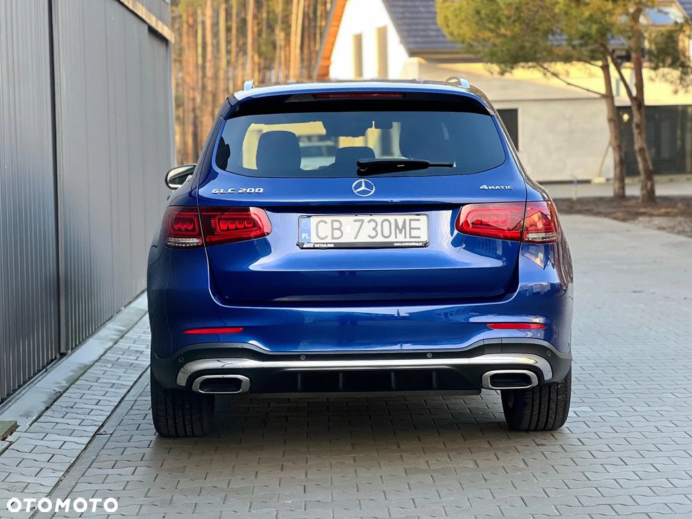 Mercedes-Benz GLC 200 4Matic 9G-TRONIC AMG Line - 16