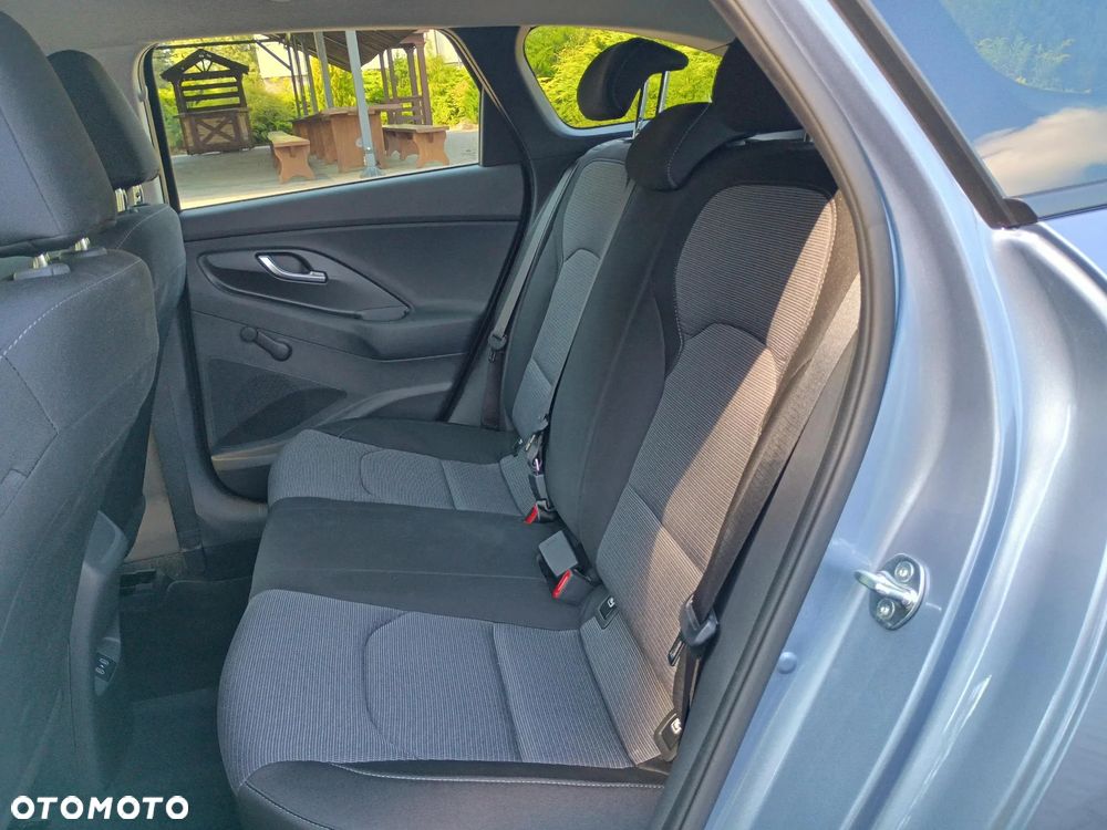 Hyundai i30 1.5 DPI Pure - 17