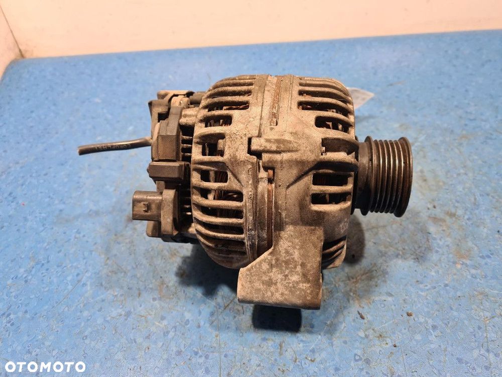 MERCEDES W203 2.3B  ALTERNATOR - 2