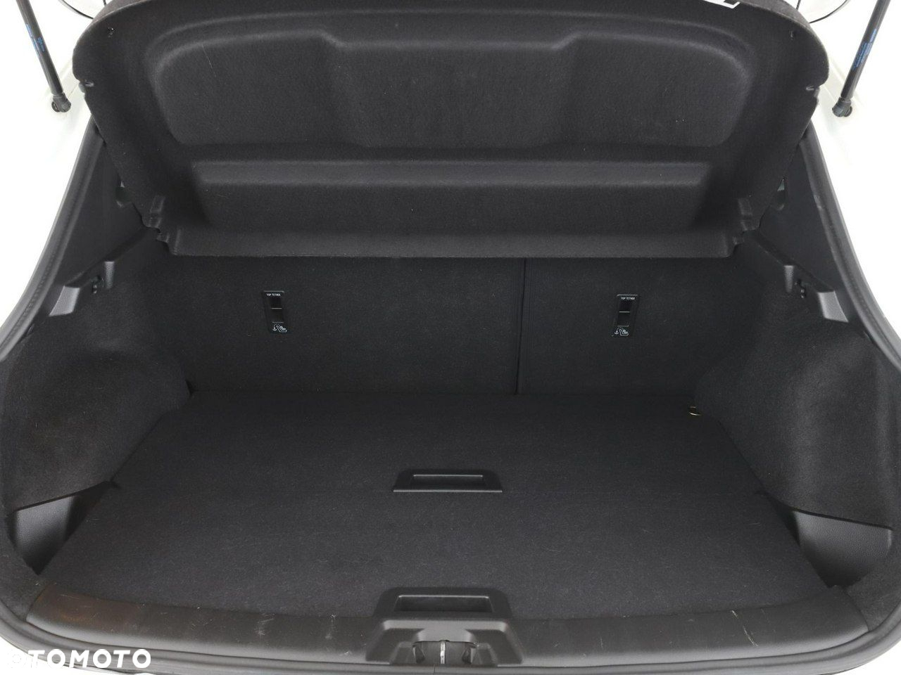 Nissan Qashqai 1.7 dCi N-Connecta - 20