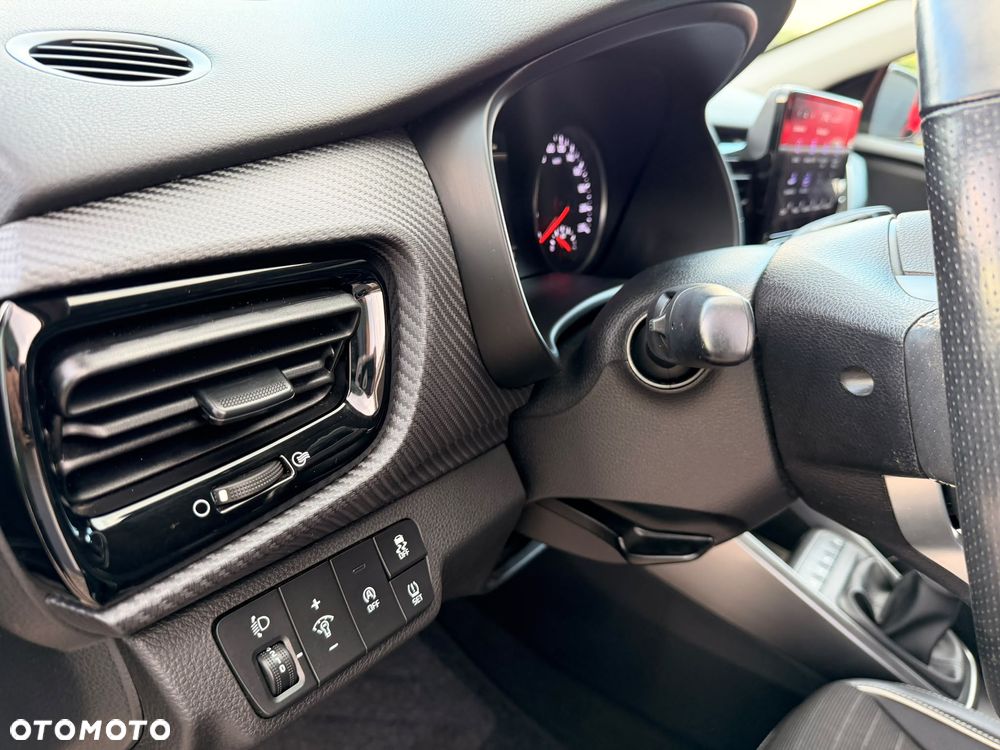 Kia Stonic 1.0 T-GDI MHEV GT Line - 12