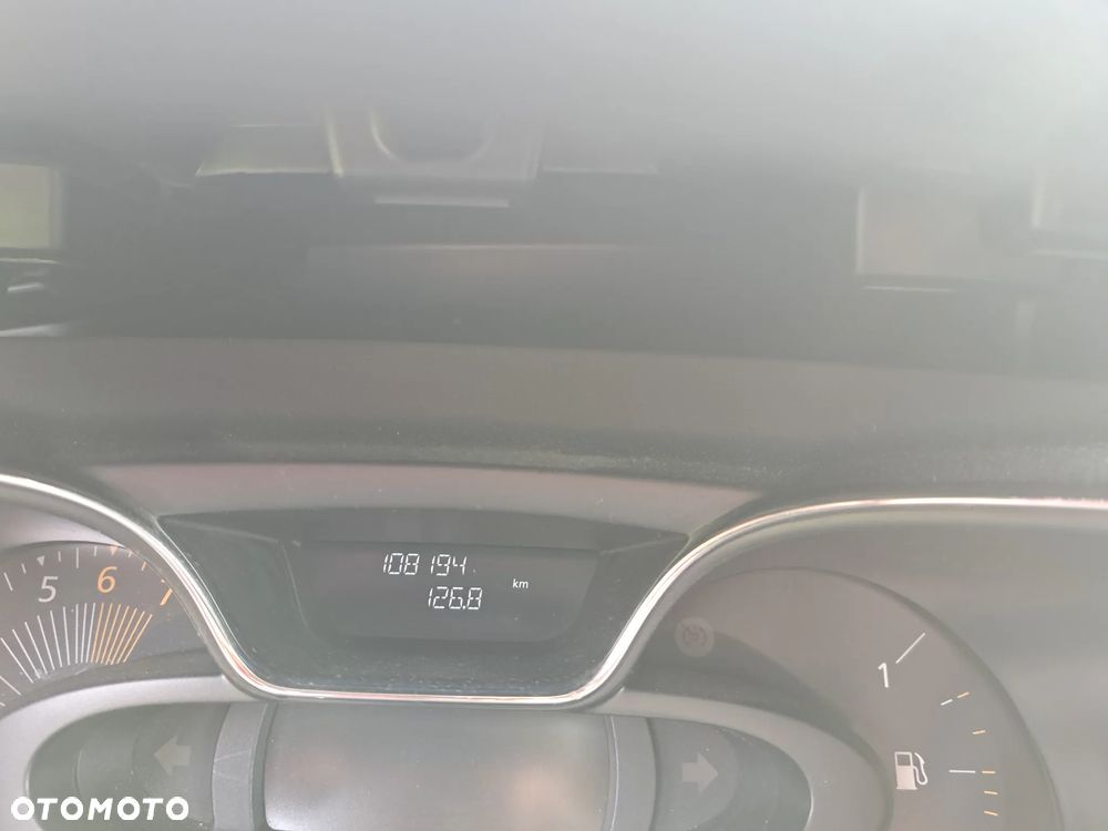 Renault Captur - 4