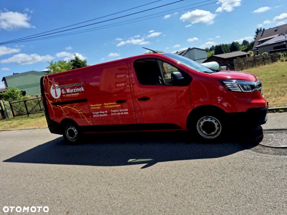 Renault Trafic - 11
