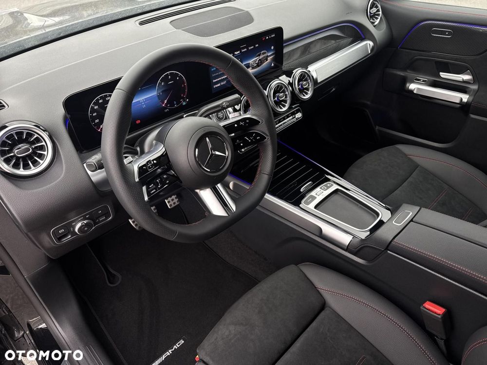 Mercedes-Benz GLB - 9