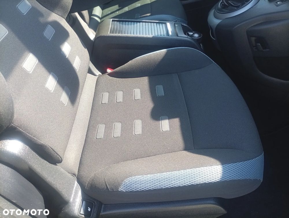 Citroën Berlingo 1.6 HDi XTR - 13