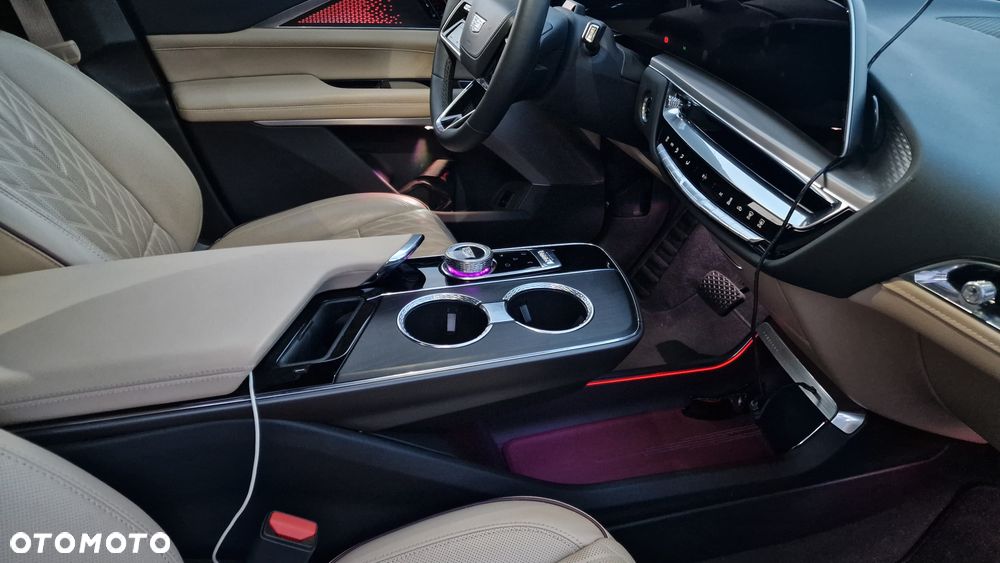 Cadillac LYRIQ Sport - 16