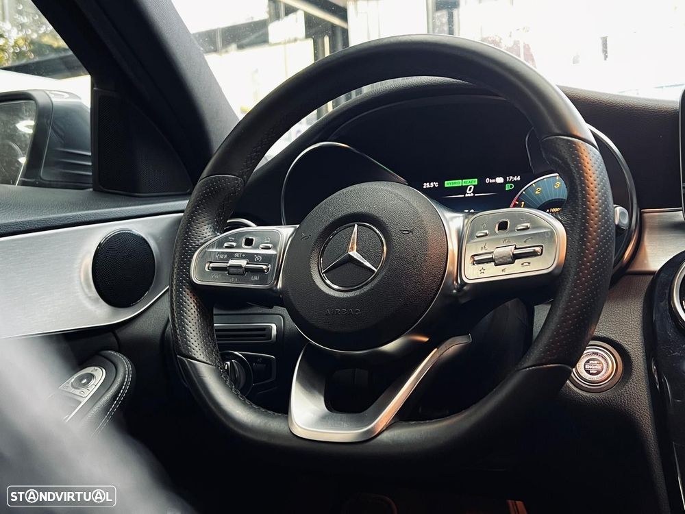 Mercedes-Benz C 300 de AMG Line - 26