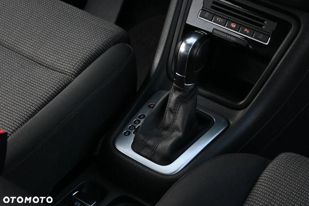 Volkswagen Sharan 2.0 TSI DSG Highline - 25