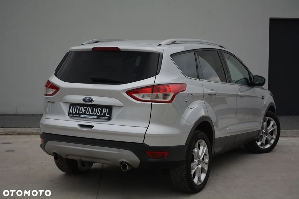 Ford Kuga - 12