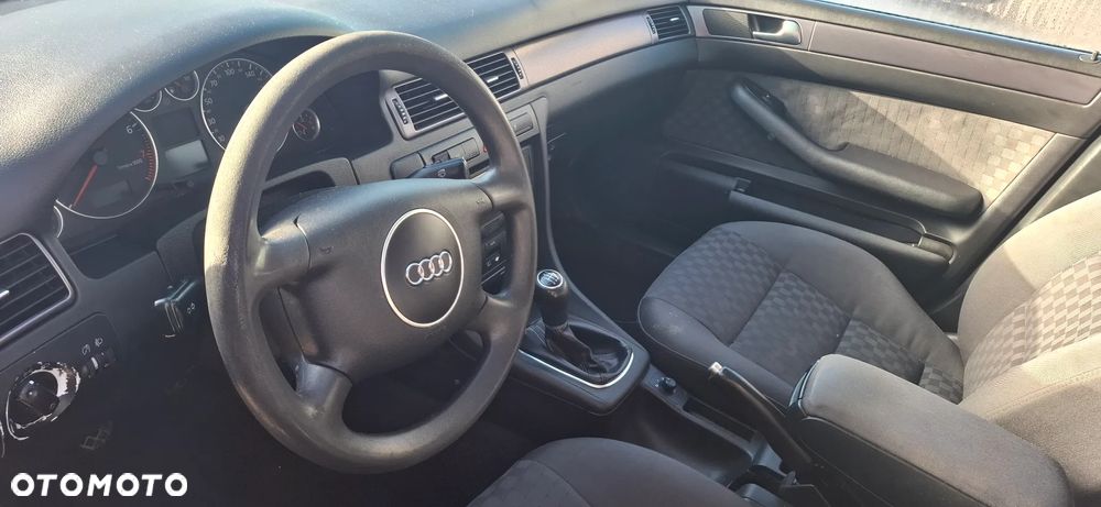 Audi A6 C5 2,0 ALT kombi na części - 10