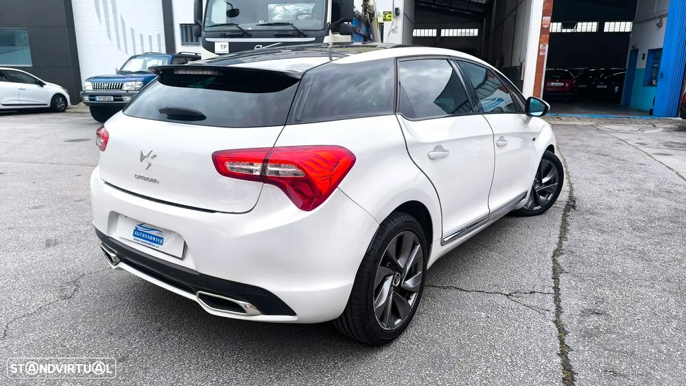 Citroën DS5 2.0 HDi Hybrid4 So Chic CMP6 - 13