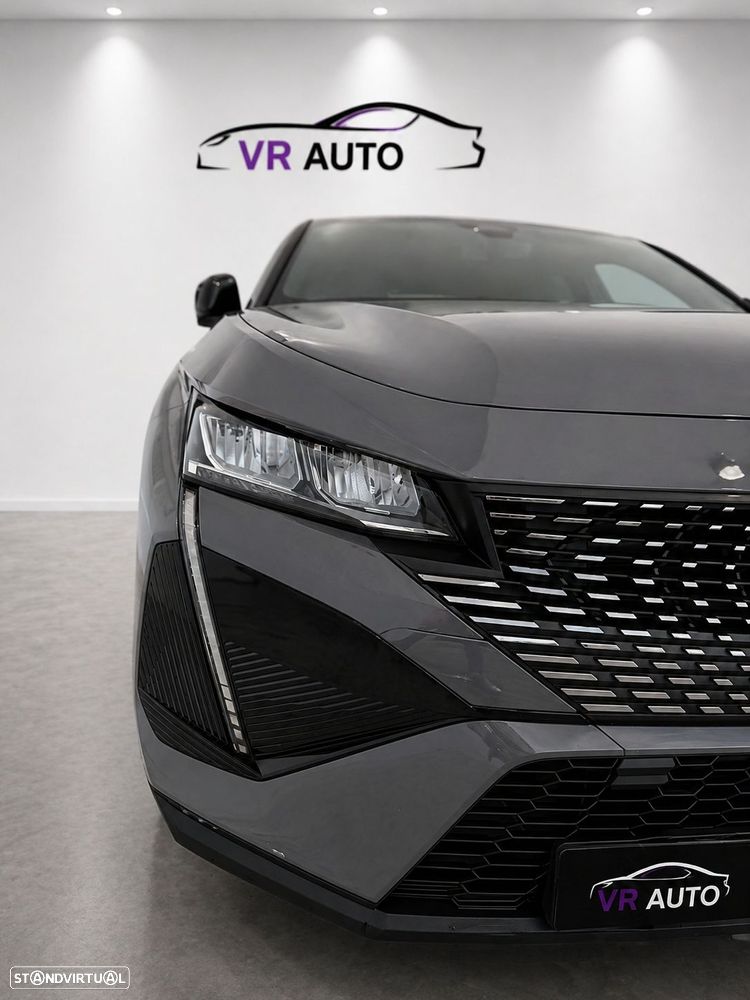 Peugeot 408 - 5