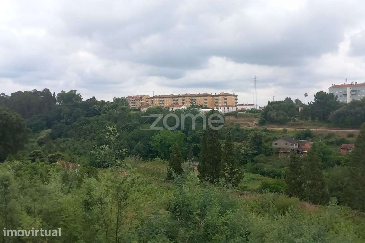 Terreno para Desenvolvimento Habitacional em Águeda - Grande imagem: 2/17