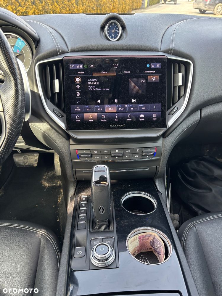 Maserati Ghibli - 15