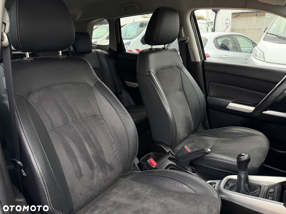 Suzuki Vitara - 12