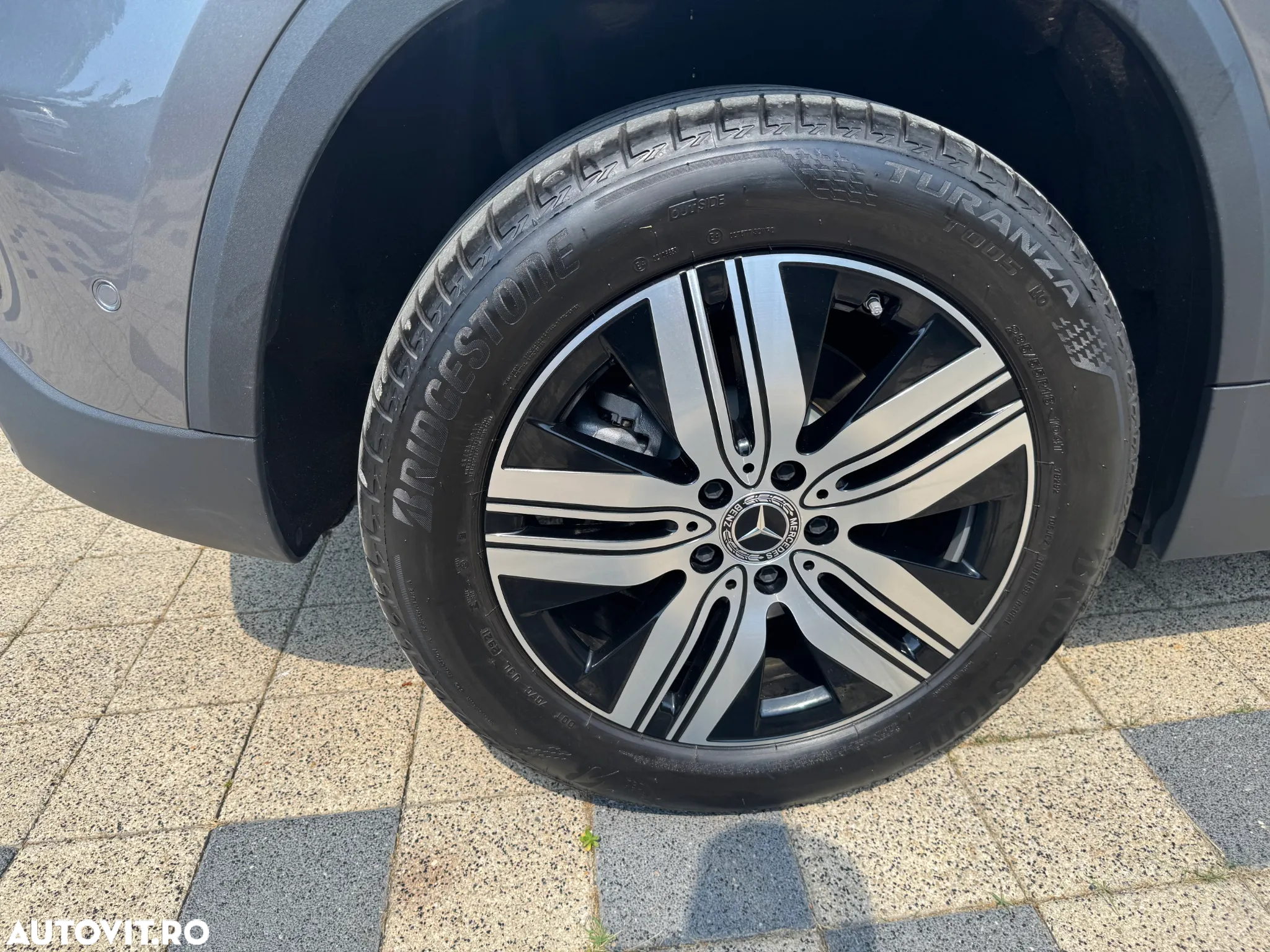 Mercedes-Benz EQA 300 4MATIC - 22