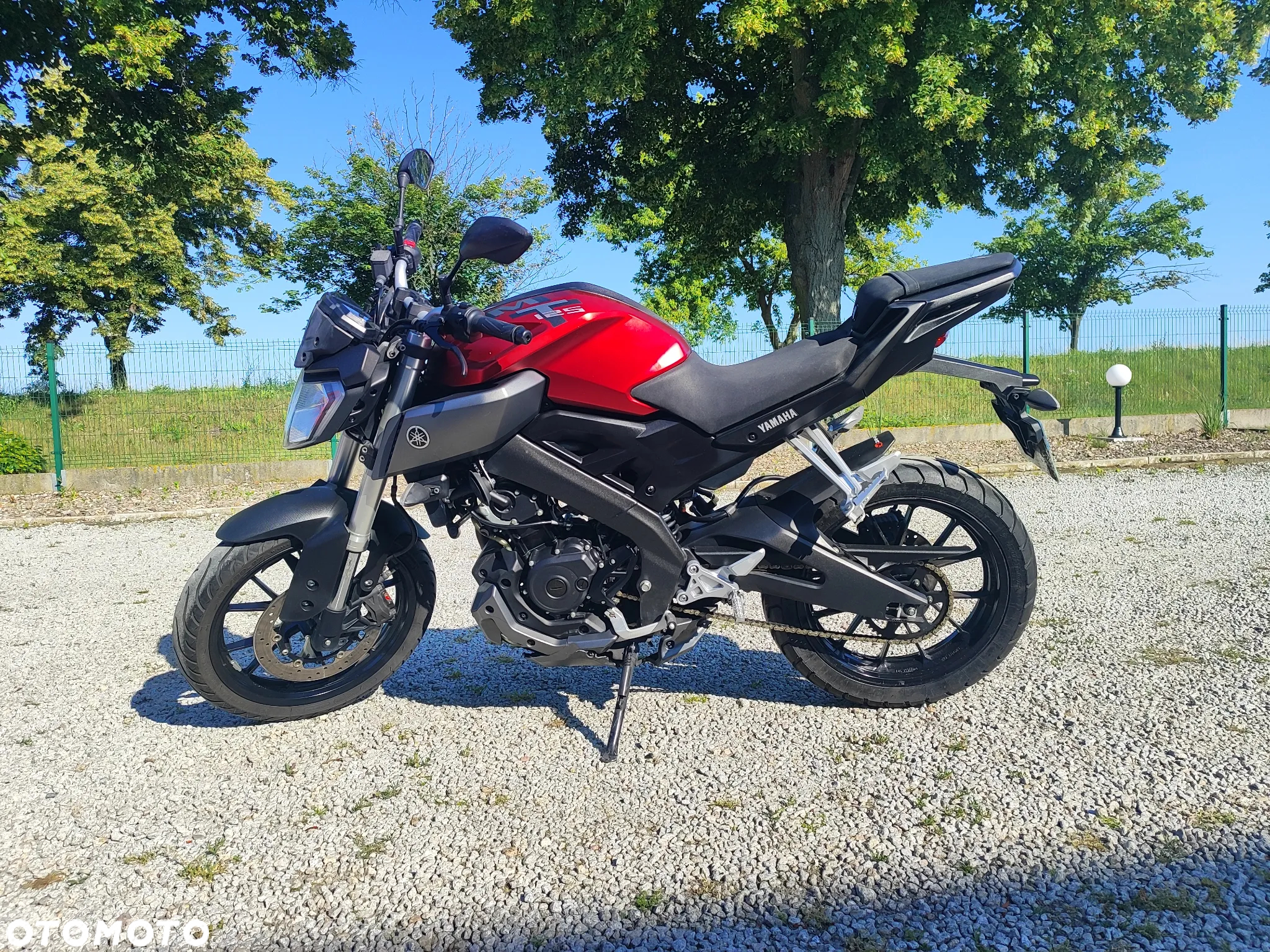 Yamaha MT - 2