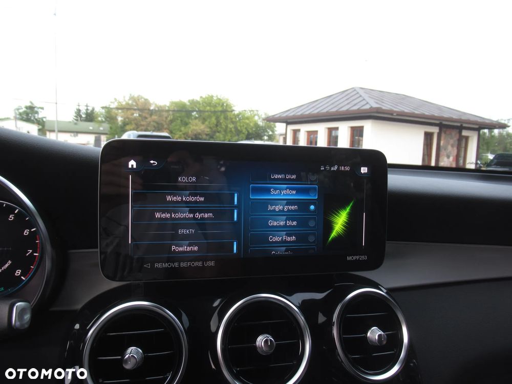 Mercedes-Benz GLC 200 4Matic 9G-TRONIC AMG Line - 26