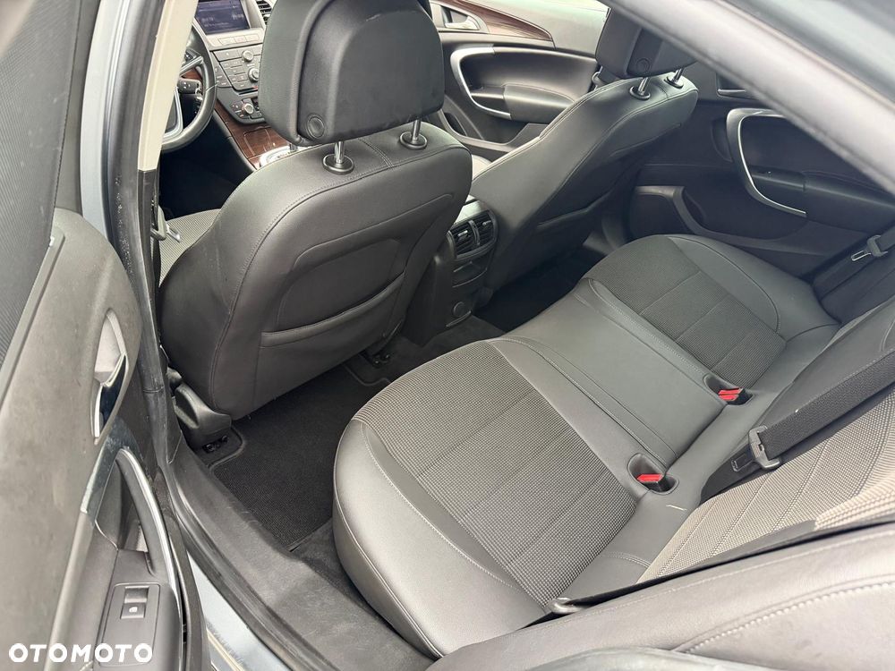 Opel Insignia 2.0 CDTI Cosmo - 12