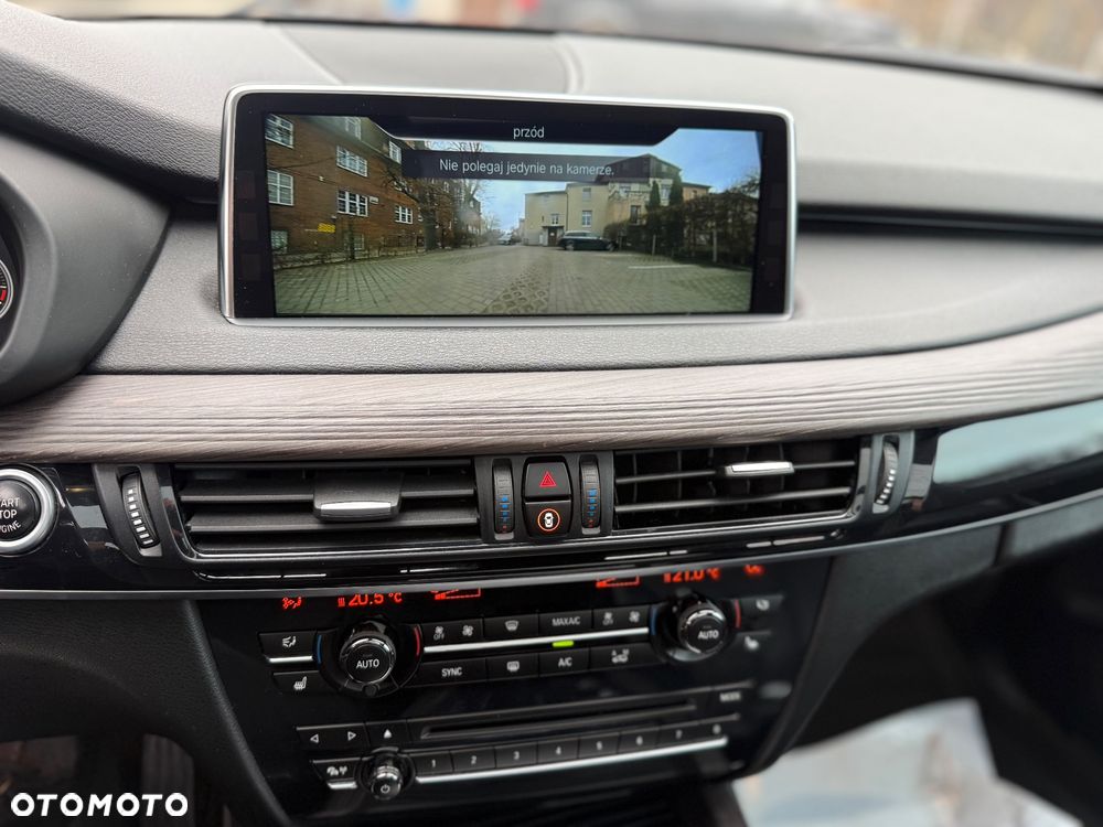 BMW X5 xDrive30d - 13