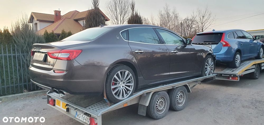 Maserati Quattroporte - 4